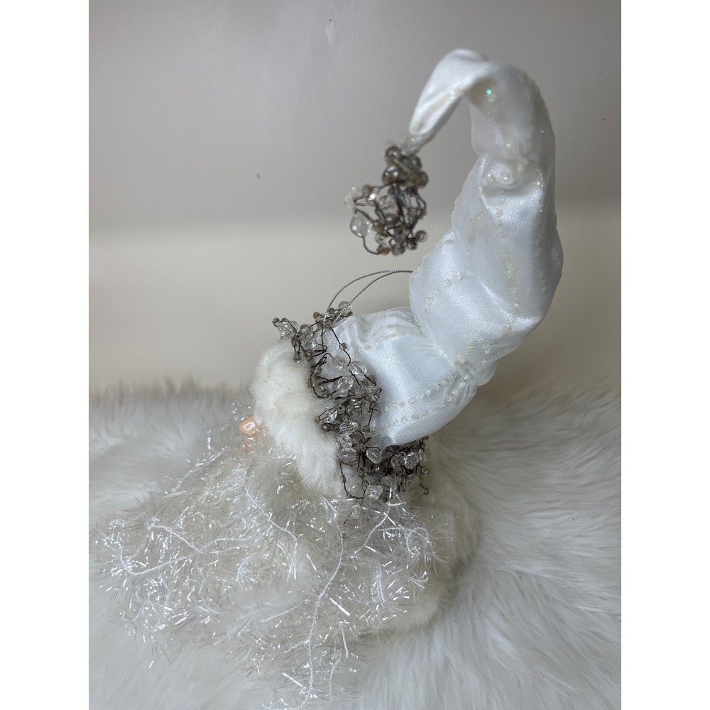 Vintage Dillard's‎ Trimmings Porcelain Santa Head White Hanging Decor With Box - Picture 7 of 14
